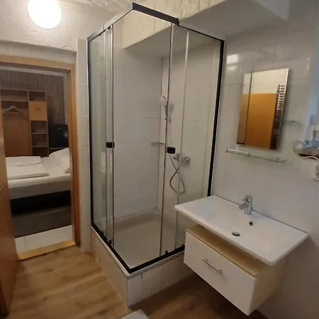 Apartamento Mit Gartenblick